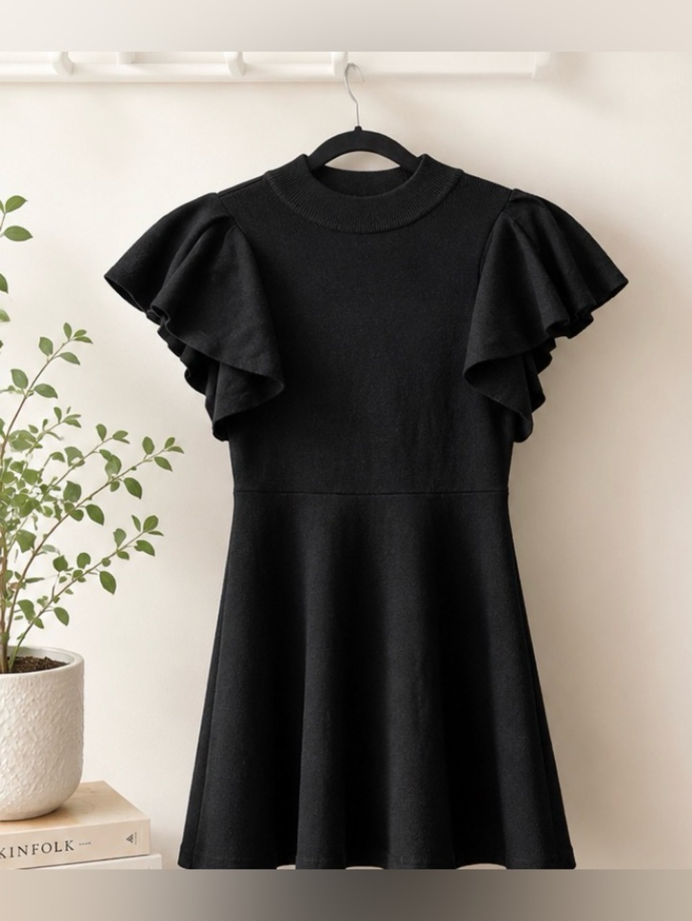 I AM PRINCESS Black Knit Flutter Sleeve Dress – Women’s XS